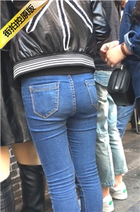 排队等待的蓝色紧裤极品饱满圆臀美眉[296M/MOV]