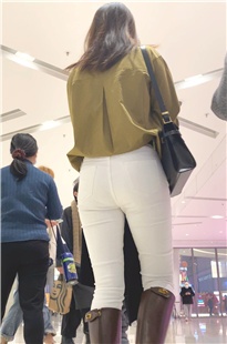 白裤大PP战斗力强JS232[3.76G]