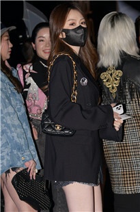 认证：天下第一美腿3A5082[4.8G]