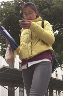 紧身裤之大学美女篇五[907M/MP4]