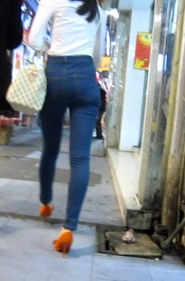 路肩长牛仔裤MM[149M/MOV]