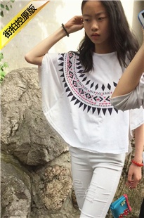 两学生白裤好身材好长像[354M/MOV]