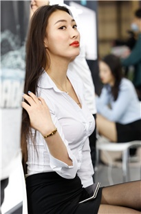 遇上极品黑丝长腿美女FF111