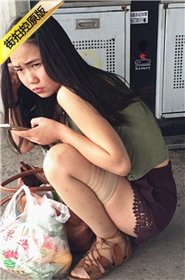 【醉爱作品】长筒肉丝MM蹲姿[332M/MOV]