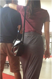 长裙细腰MM[146M/MOV]