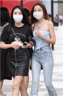 紧牛抹胸小姐姐3A5395[1.16G]