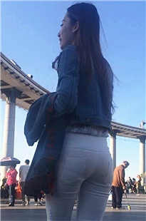 紧白裤完美圆臀[384M/MP4]