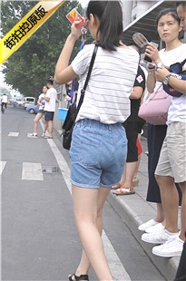 4K-年轻女孩的脚丫就是嫩的任xing[269M/MP4]