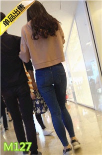 4K-两个蓝色紧绷牛仔裤极品美眉M127[613M]