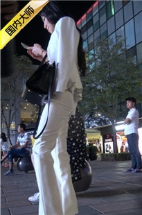 4K超清！黑夜里的白高跟白裤白衣美女OL[MP4/2GB]