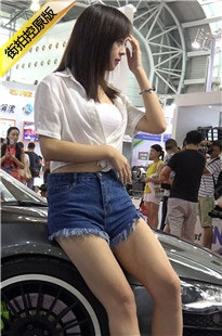 2016CAS现场蓝色牛仔热裤车模美女[1.58G/MP4]