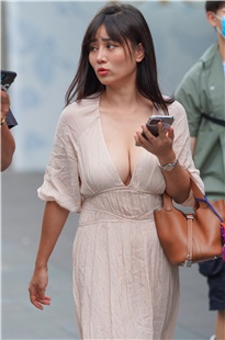 低胸连衣裙的性感MJ1072[592M]