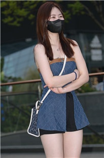 大白腿女孩3A4779[1.35G]