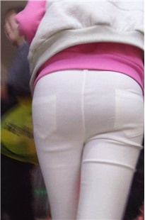 极品美女的白裤诱惑[227M/MTS]