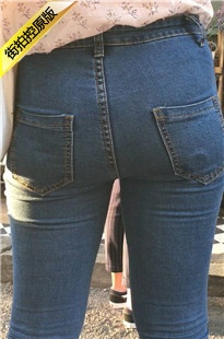 极品圆润翘臀牛仔裤美眉[320M/MOV]