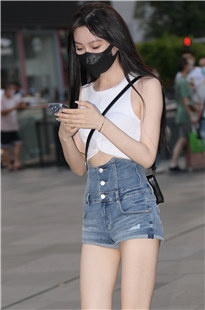 热裤长腿女孩3A4767[2.56G]