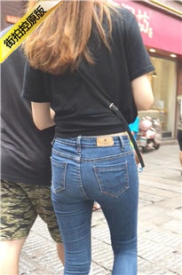 极品身材牛仔裤翘臀美眉[323M/MOV]