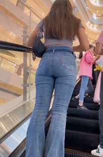 极品的丰满气质眼镜美女KL130[2.32G]