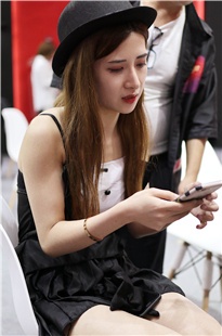 颜值美女高跟3A4010[351M]