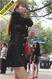 4K-性感短裙长腿街拍高跟美女DJ573[1.81G]