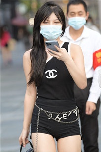 勒得好紧的热裤女孩3A5775[2.46G]