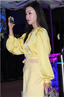 家有娇凄，美足高跟少fu3A4481[1.97G]