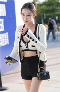 美美哒俩闺蜜，全要了3A6825[1.67G]