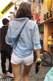 跟拍白色热裤翘臀长腿妹子[348M/MOV]