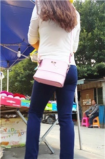 丝滑紧绷之蓝裤MM[710M/MP4]