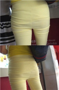 黄色紧身铅笔裤内痕美眉[258M/MP4]