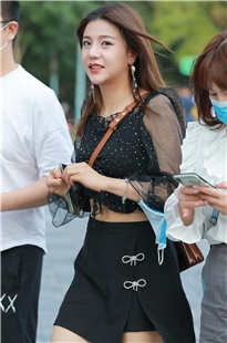 有没有一种似曾相识的感觉3A2093[722M]