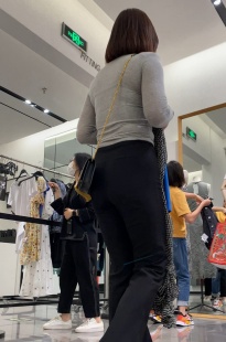 黑色紧身西裤美女JS259[354M]