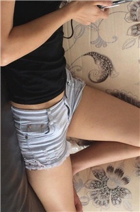 超极品美MM翘臀深沟长腿身材好第三十三季[672M/MOV]