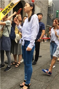 【狼哥2016原创】老城里的蓝牛翘臀美女[MP4/700MB]