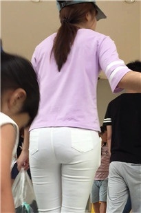 【JACK原创作品】紧致包臀白裤[479M/MOV]