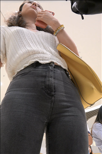 姐姐前面鼓鼓的后面紧紧的KL035[1.21G]