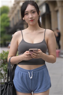 容易动情的女孩MJ2804