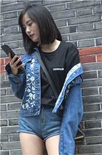 4K-性感街拍牛仔热裤街拍美女DJ807[2.22G]