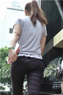 长腿黑色紧身裤MM [278M/MP4]