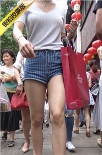 4K原版－牛仔热裤shaofu边走边聊第一季[1.53G/MP4]