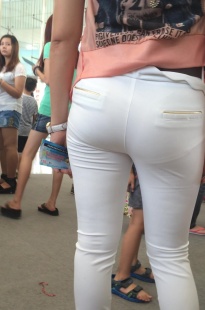 chinajoy现场跟拍白裤人七[878M/MOV]