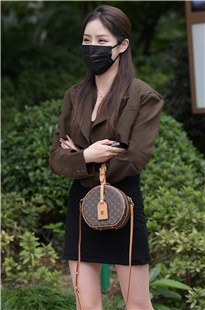 【上海时装周】甜美美腿美足3A5134[3.08G]