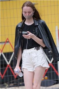 【上海时装周】大长腿洋妞3A5122[1.35G]