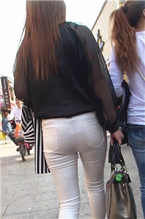 极品高跟白裤美眉，臀翘紧绷[283M/MP4]