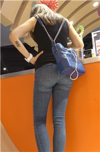 4K-极品身材蓝牛美眉JS078[3.42G]