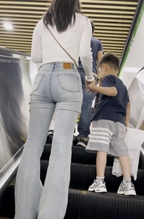 极品气质牛仔小少妇紧到极致KL150[1.65G]