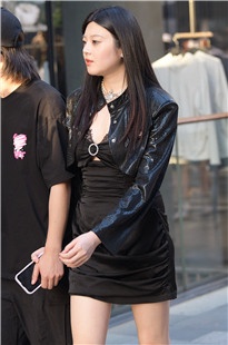 纤细美腿女友3A6407[1.46G]