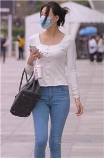 清晨的紧牛长腿小姐姐MJ2226[808M]