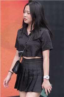 黑色衣服美女3A701[415M]