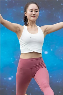 多才多艺的瑜伽女孩MJ2392[4.75G]